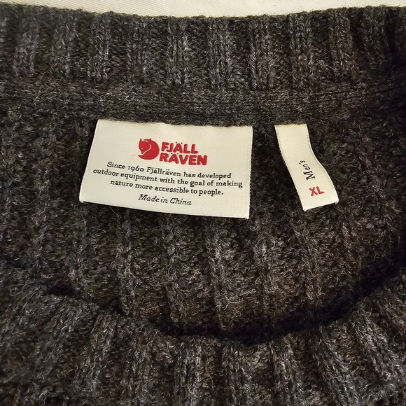 Fjallraven Dark Gray- Black Sarek Knit Sweater - Picture 12 of 12